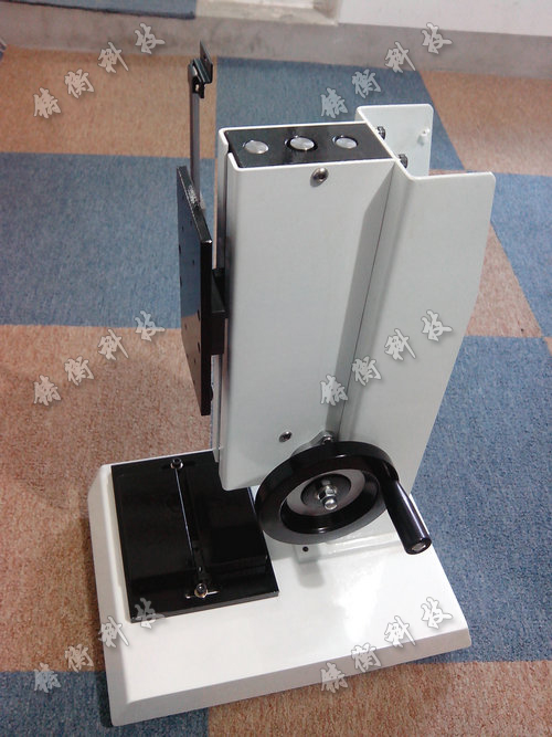 手動(dòng)立式測(cè)試臺(tái)